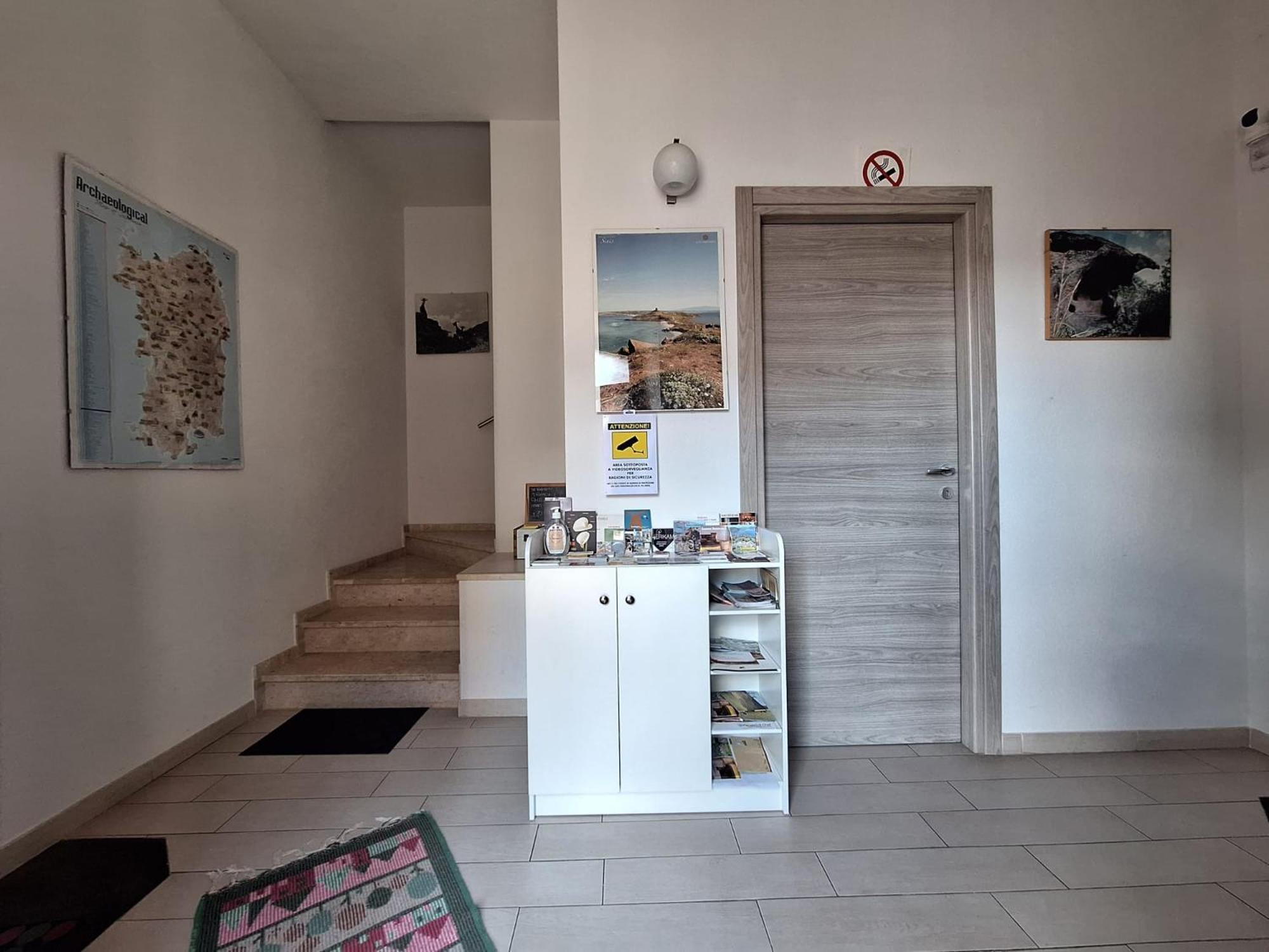 Perdanoa - Appartamenti Ghilarza Exteriör bild