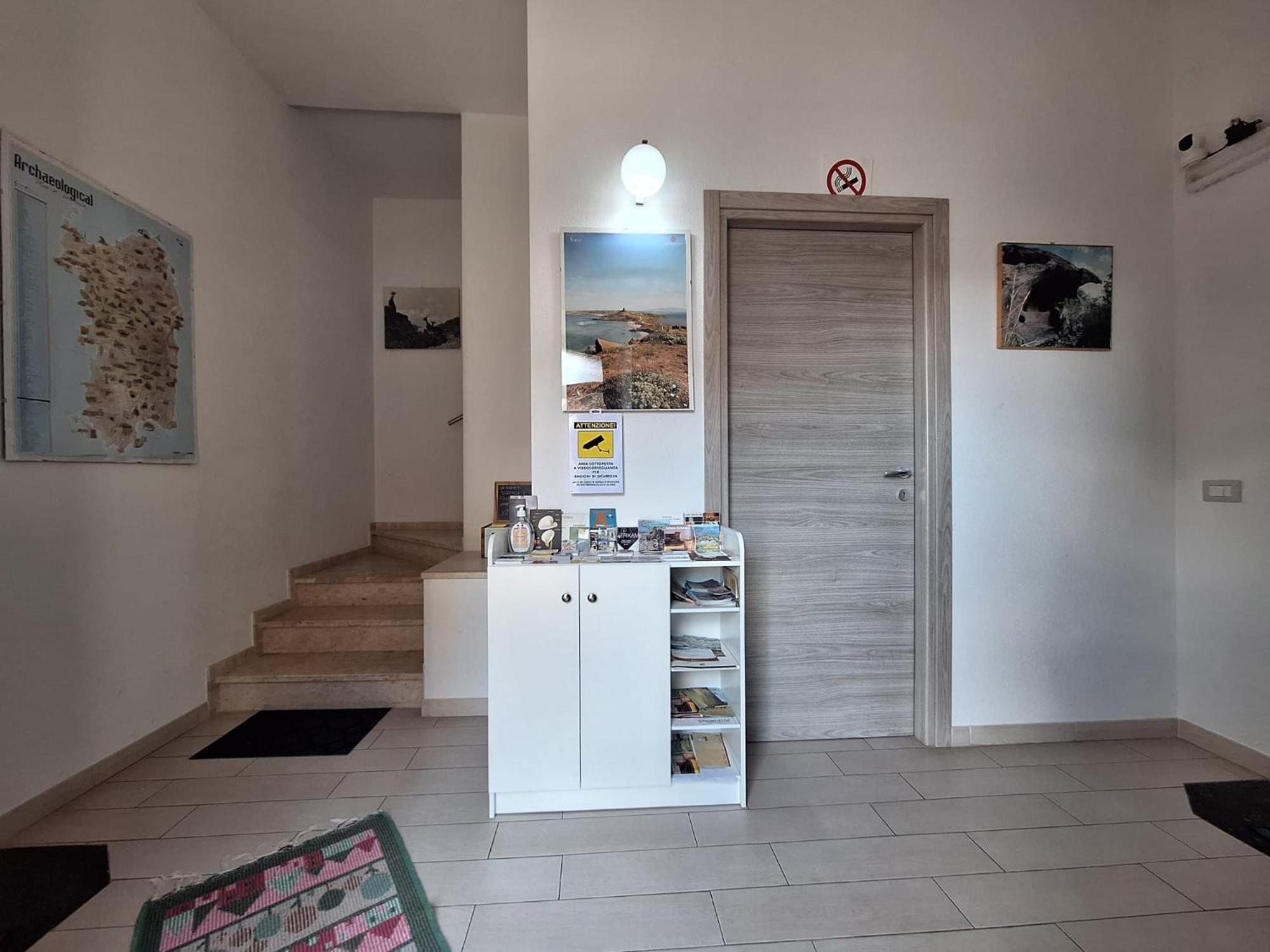 Perdanoa - Appartamenti Ghilarza Exteriör bild